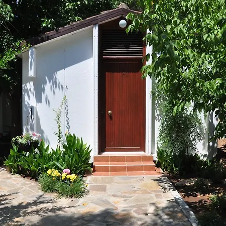 酒店 Meltem 阿德拉桑